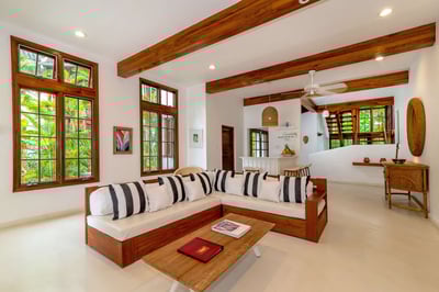Luxury Villa Photo #5