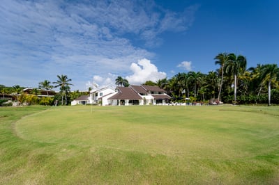 Luxury Villa Photo #8