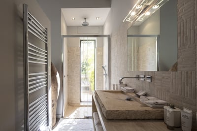 Luxury Villa Photo #36