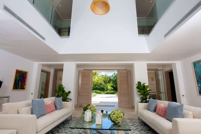 Luxury Villa Photo #21