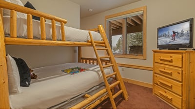 Bedroom 4, Lower Level - Twin bunk room on lower level
