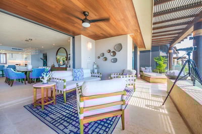 Luxury Villa Photo #12