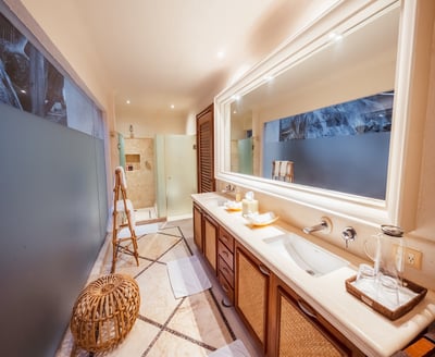 Luxury Villa Photo #62