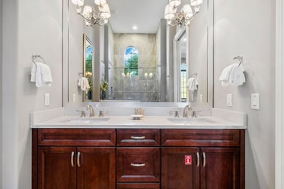 Luxury Villa Photo #30