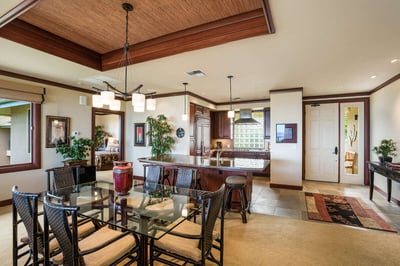 Luxury Villa Photo #6