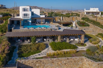 Agios Lazaros,Olivia