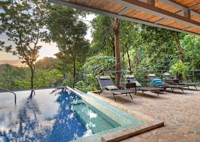 Luxury Villa Photo #2