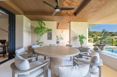Luxury Villa Photo #5