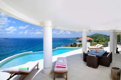 Luxury Villa Photo #3
