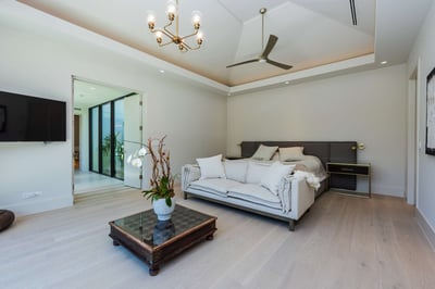 Luxury Villa Photo #22
