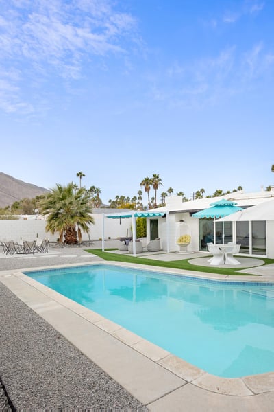 Luxury Villa Photo #3