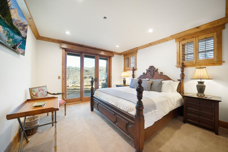 Timber Lodge at the Oaks