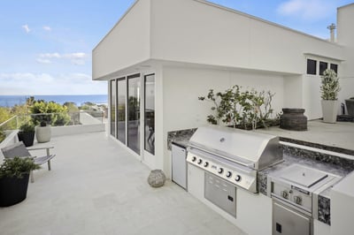 Luxury Villa Photo #15