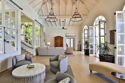 Luxury Villa Photo #16