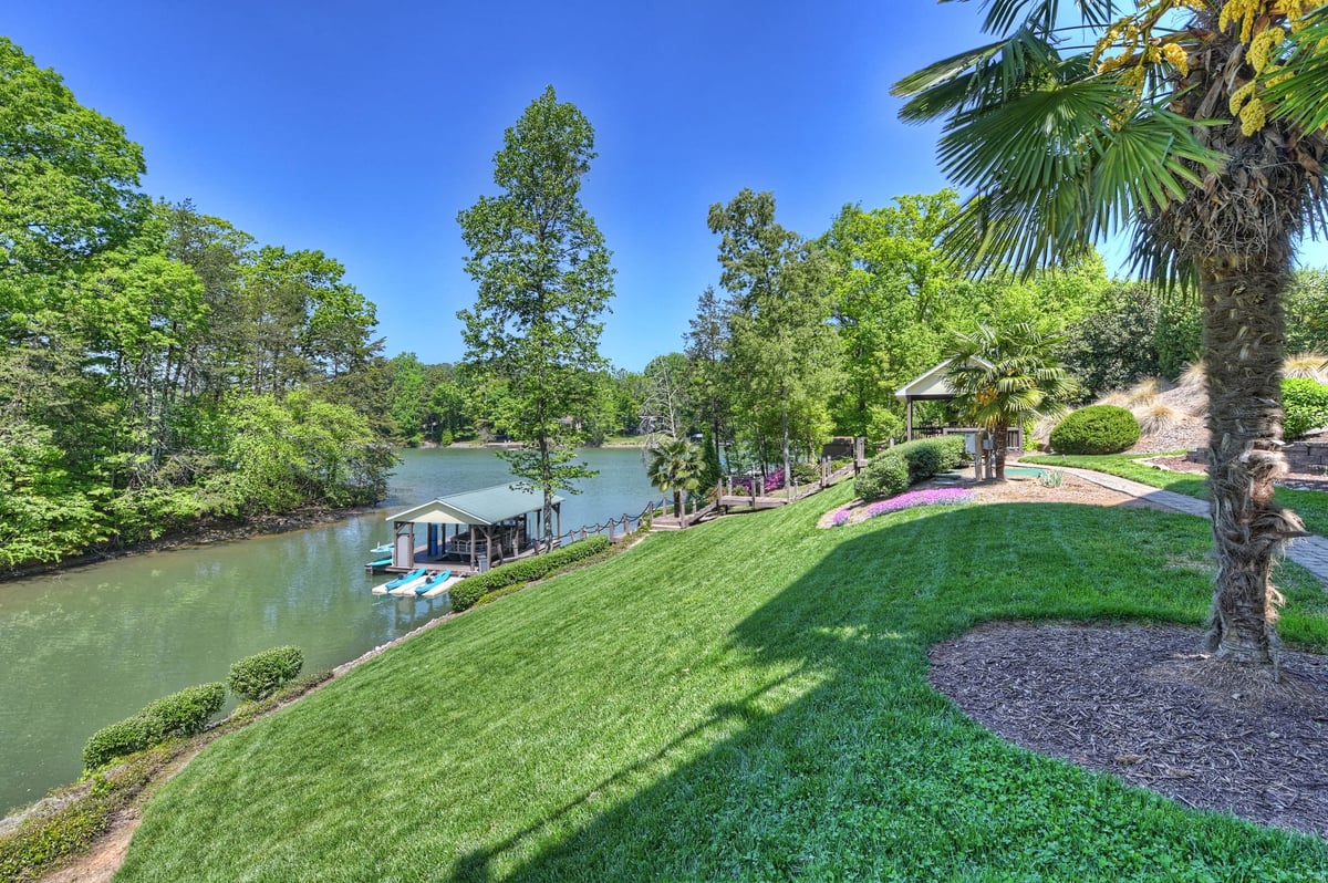 The Lookout Lakehouse