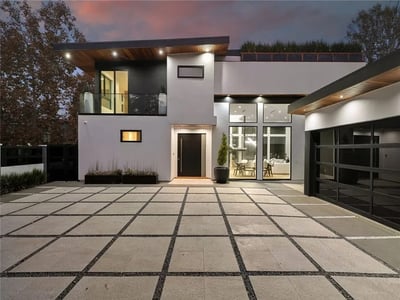 Luxury Villa Photo #10