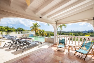 Luxury Villa Photo #8