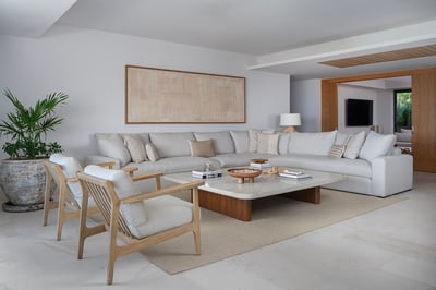 Luxury Villa Photo #14