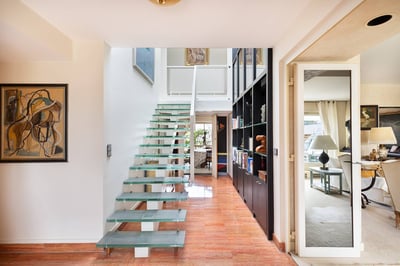 Luxury Villa Photo #14