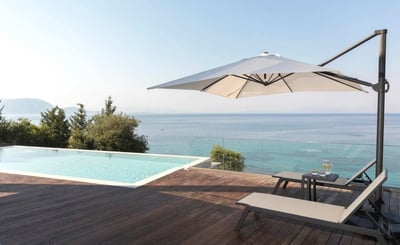 Luxury Villa Photo #3