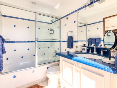 Luxury Villa Photo #14