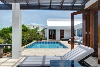 Luxury Villa Photo #3