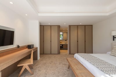Luxury Villa Photo #24