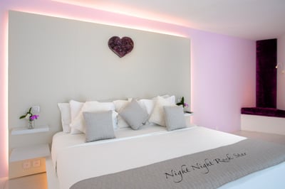 Luxury Villa Photo #45