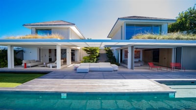 Luxury Villa Photo #2