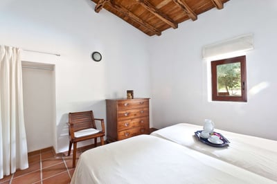Luxury Villa Photo #26