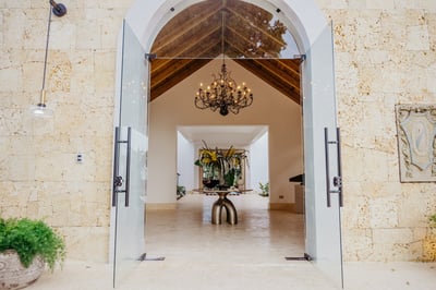Luxury Villa Photo #48