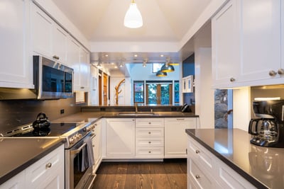 Luxury Villa Photo #18