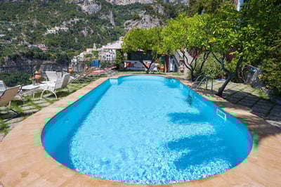 Luxury Villa Photo #7