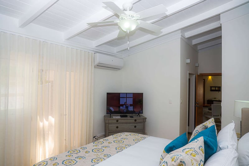 Vivero 40 | Casa Palmas