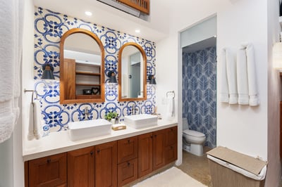 Luxury Villa Photo #37