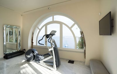 Luxury Villa Photo #19