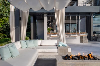 Luxury Villa Photo #14