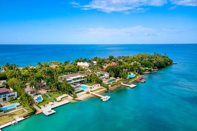 Luxury Villa Photo #2