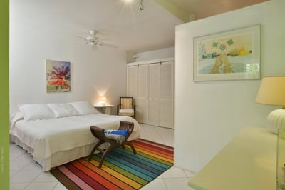 Luxury Villa Photo #36