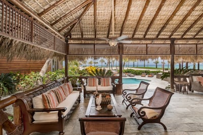 Luxury Villa Photo #28