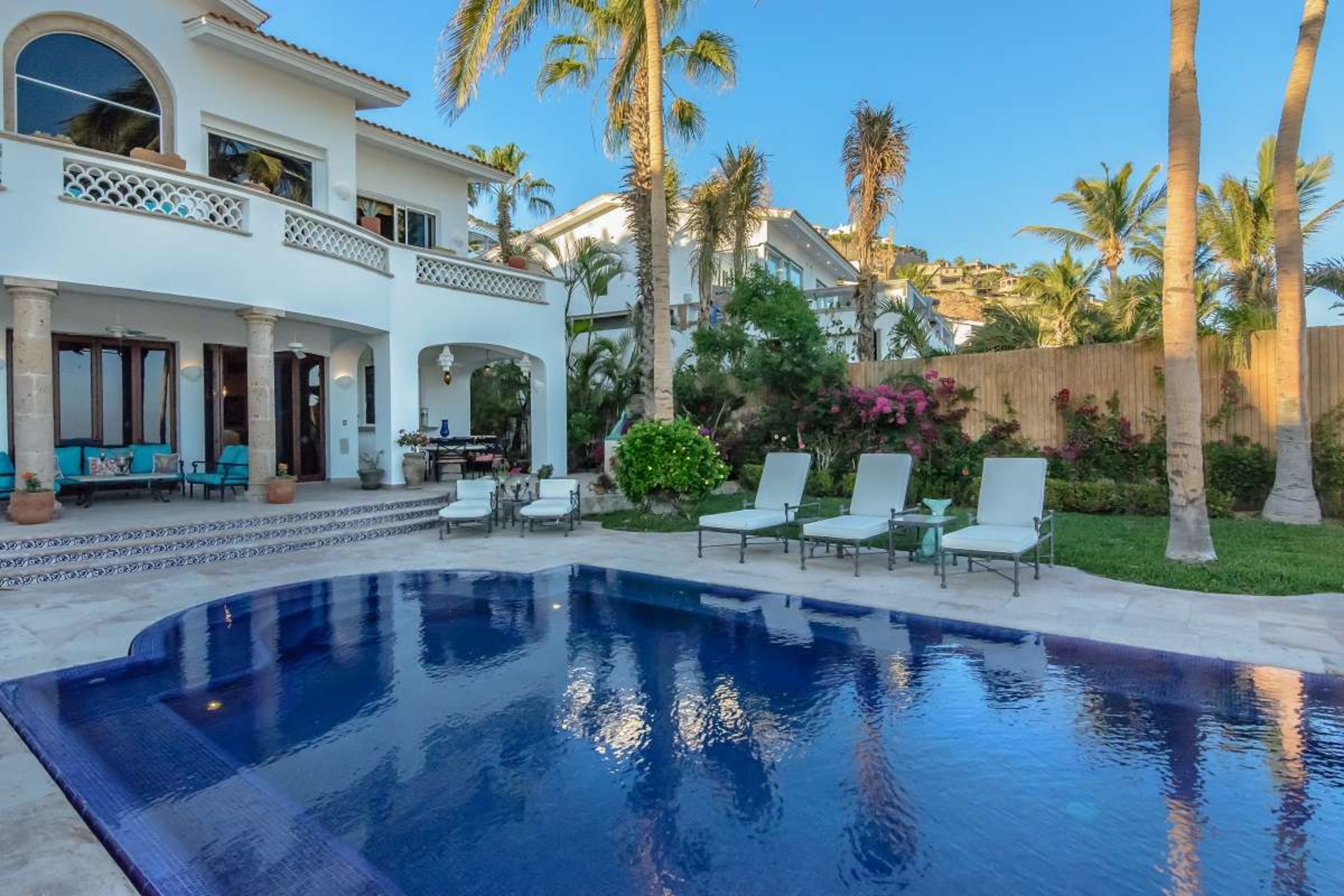 Villa Costa Dorada - 2