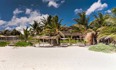 Luxury Villa Photo #8