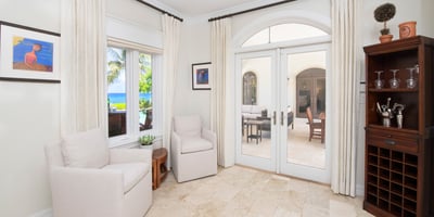 Luxury Villa Photo #27