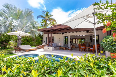 Luxury Villa Photo #4