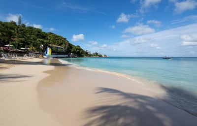 Luxury Villa Photo #8
