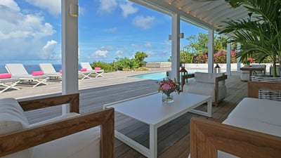 Luxury Villa Photo #12