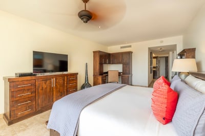 Luxury Villa Photo #44