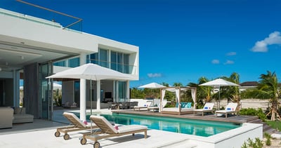 Luxury Villa Photo #2