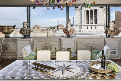 Luxury Villa Photo #25