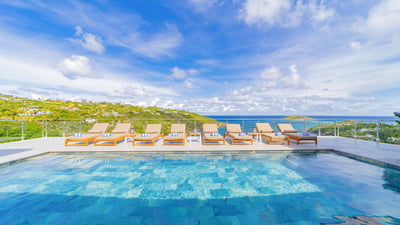 Luxury Villa Photo #8